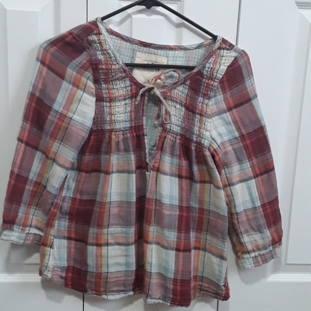Blouse. Hollister